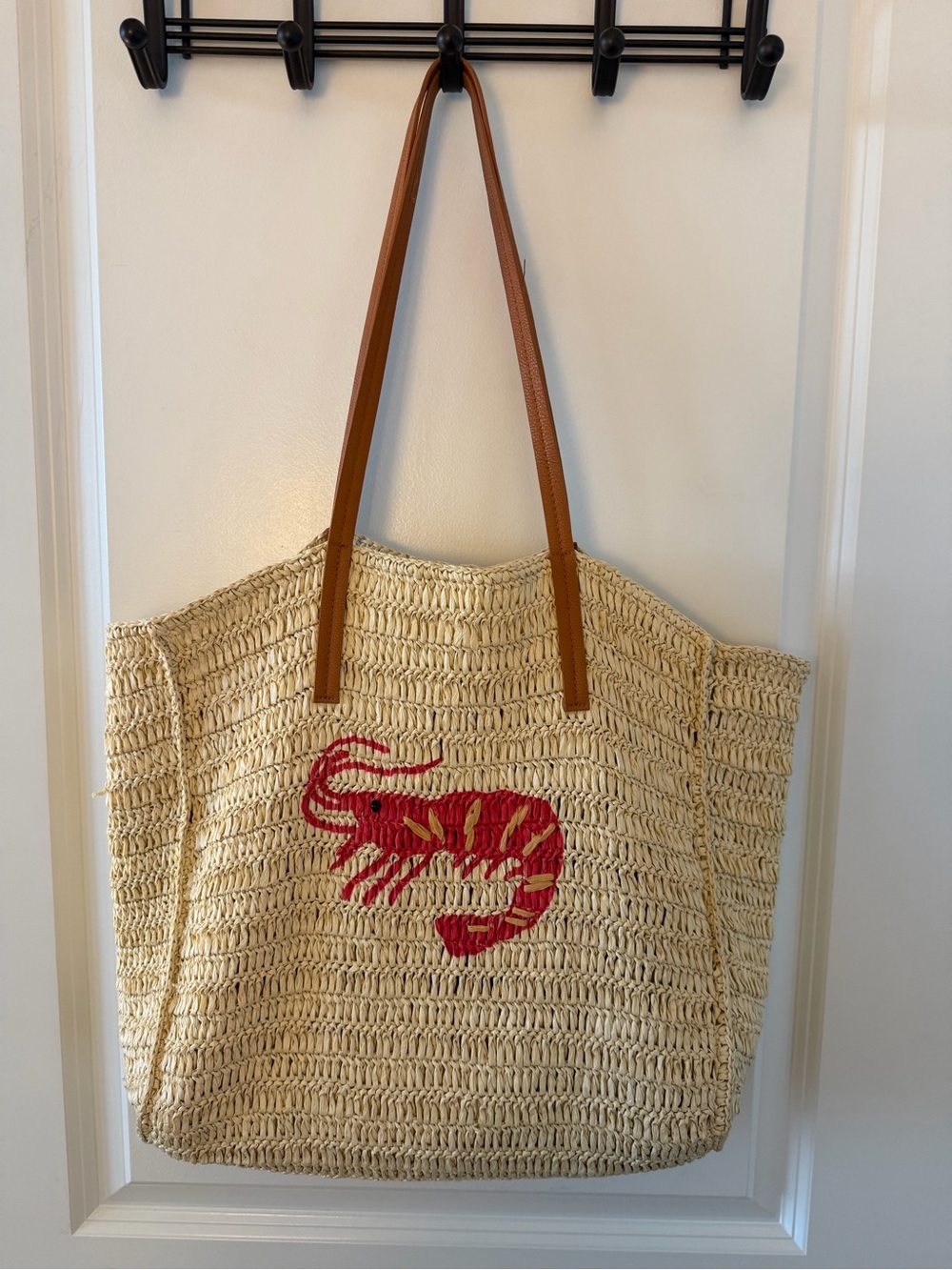 Universal Threads Woven Shrimp Straw Tote with faux leather handles